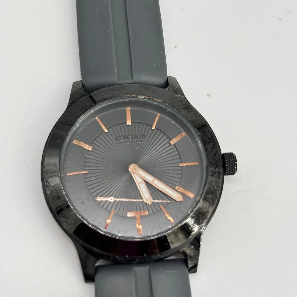 Kenneth Cole Reaction Watch Mens OS Black for‎ parts only 3ATM RK50522002